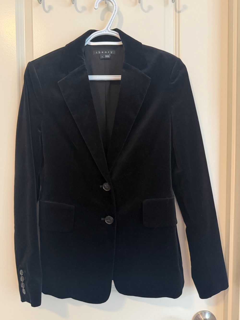 NWOT Theory Velvet Stretch Riding Blazer Sz 4 Black 2-Button Preppy Classic